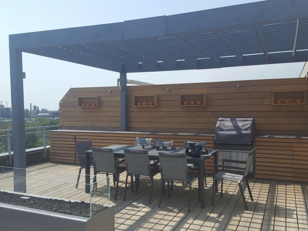 Pergolas Rooftop decks Builder contractor delta decks toronto