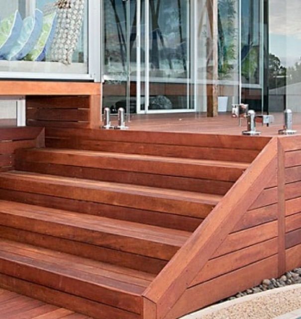 DECK STAIRS