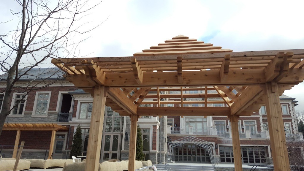 Pergolas and cabanas Builder contractor delta decks toronto