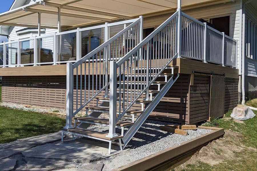 Delta Azek pvc deck 1