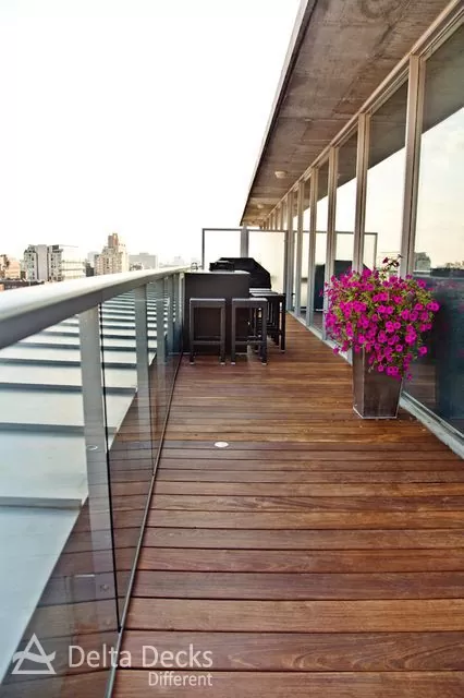 Balconies Ipe decks Builder contractor delta decks toronto